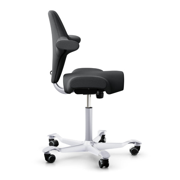 HAG Capisco 8106 Saddle Chair Front View