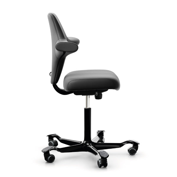 hag-capisco-8126-saddle-chair-leather8