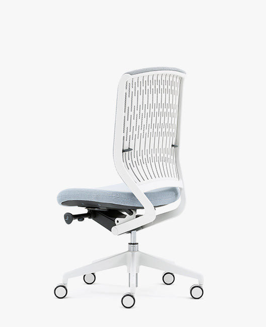 senator-evolve-2-mesh-back-office-chair-light-grey-4