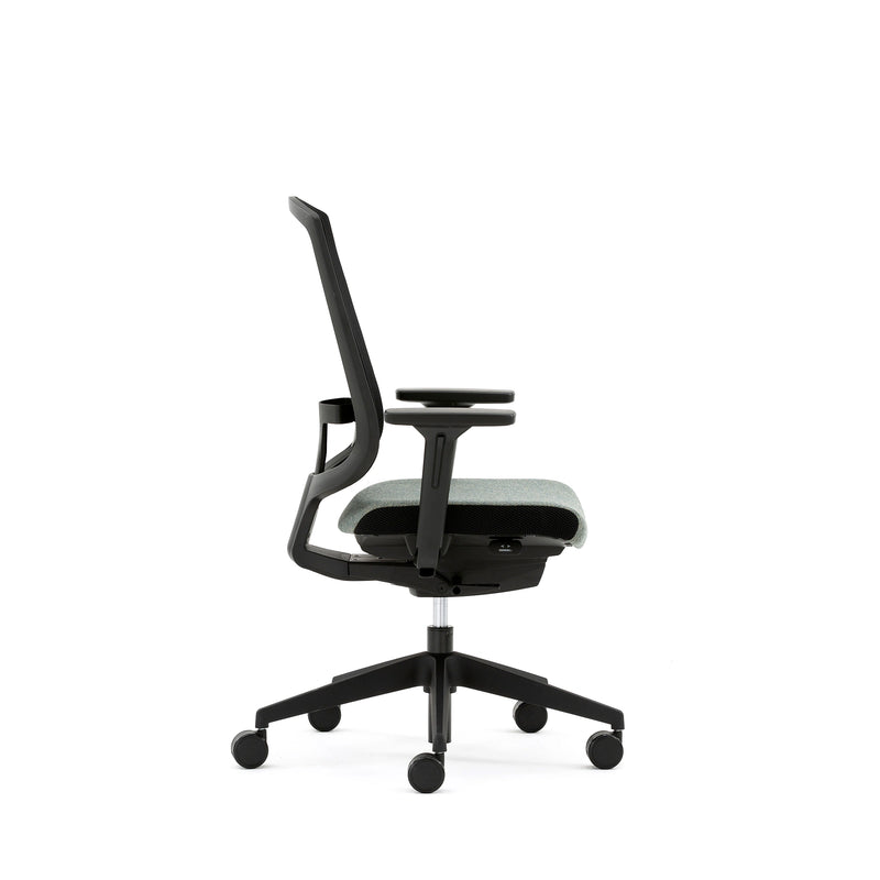 Senator Freeflex Mesh Office Chair - Black