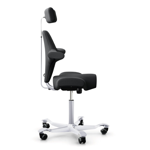 hag-capisco-8107-saddle-chair-gabriel-select-fabric2